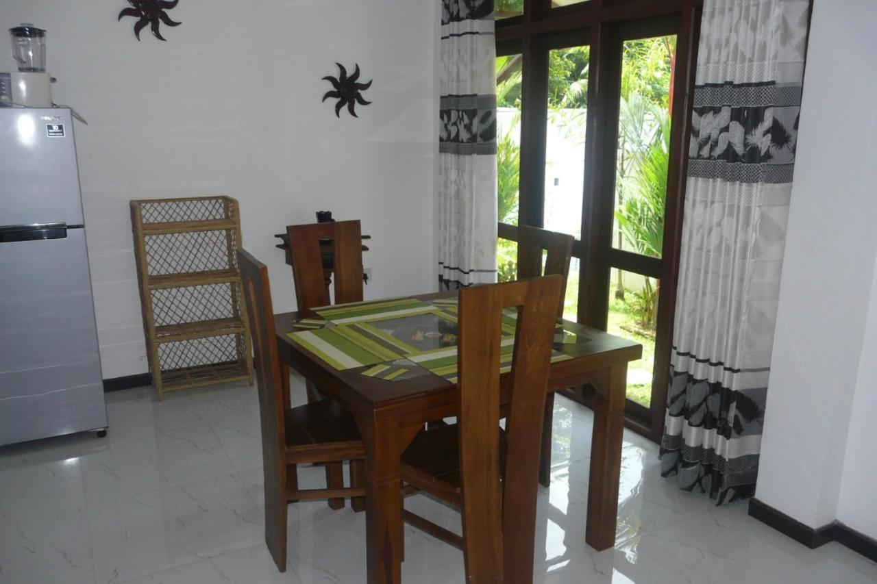 Hidden Villa Hikkaduwa Exterior foto